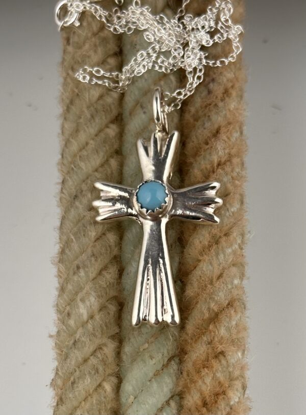 CAST TURQUOISE CROSS