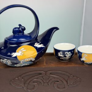 MOON RABBITS OVER WAVES TEA POT SET